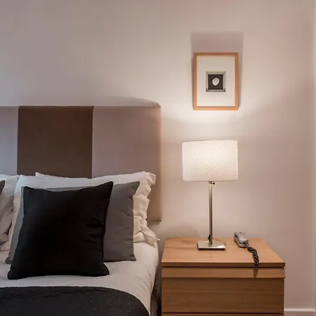 The Chambers, Riverside West *