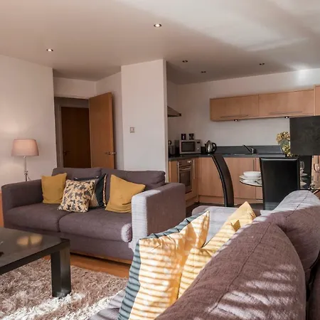 The Chambers, Riverside West Apartment *