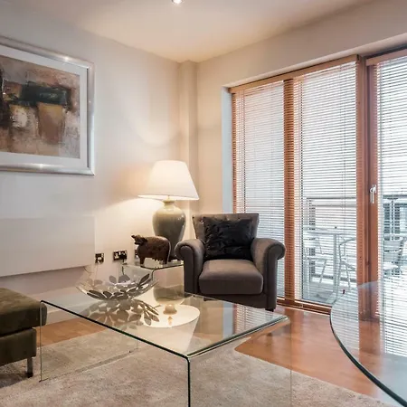 The Chambers, Riverside West * リーズ