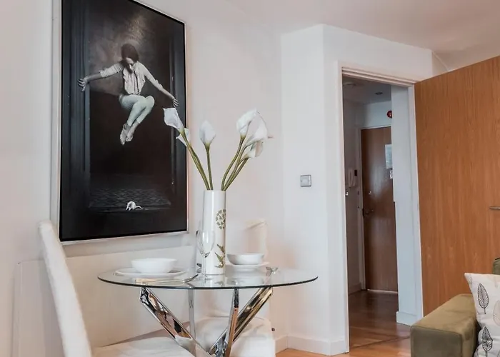 The Chambers, Riverside West * Лидс