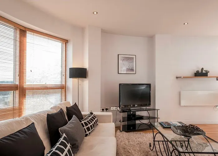 The Chambers, Riverside West Лидс