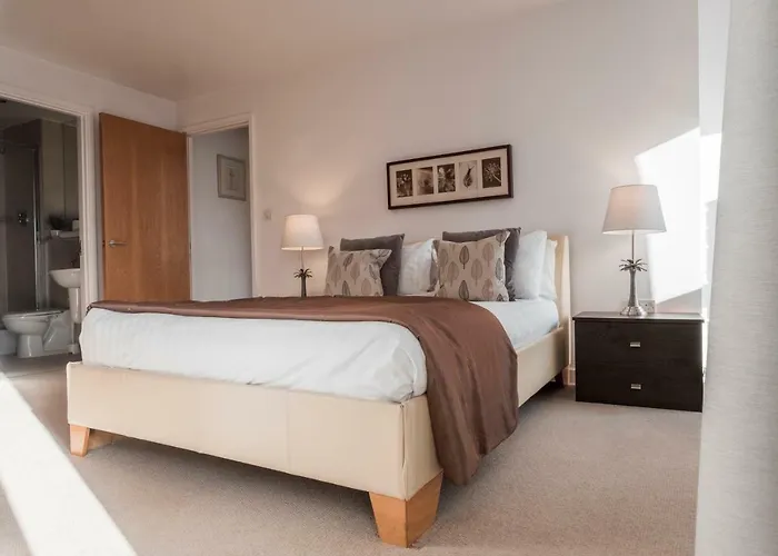 The Chambers, Riverside West