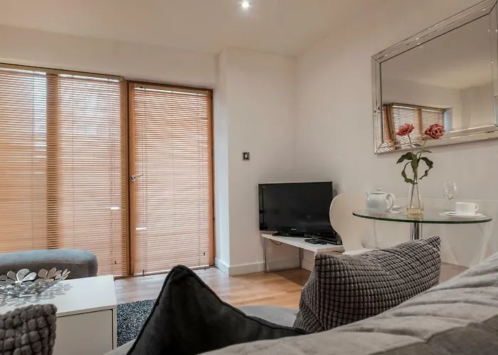 The Chambers, Riverside West * Leeds (West Yorkshire)