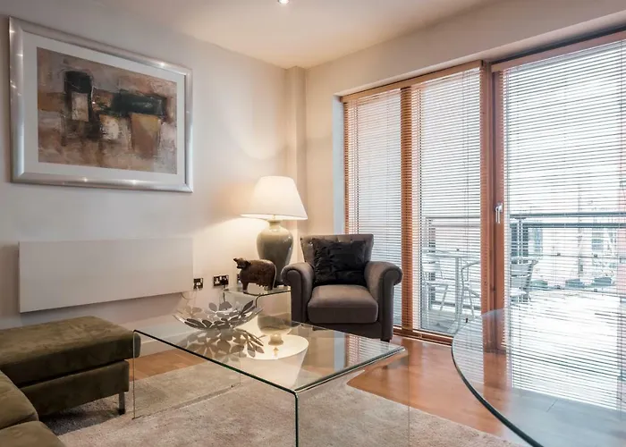 The Chambers, Riverside West * Лидс